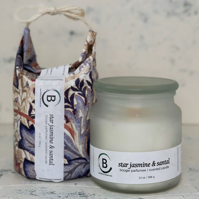 Apotho  Everyday Candle - Star Jasmine & Santal