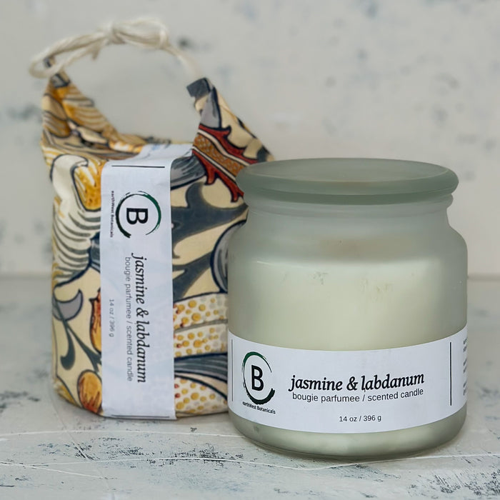 Apotho Everyday Candle - Jasmine & Labdanum
